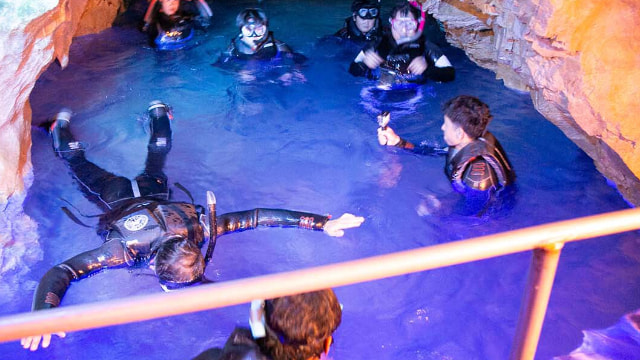 リバーパーク犬飼ラフティングの様子